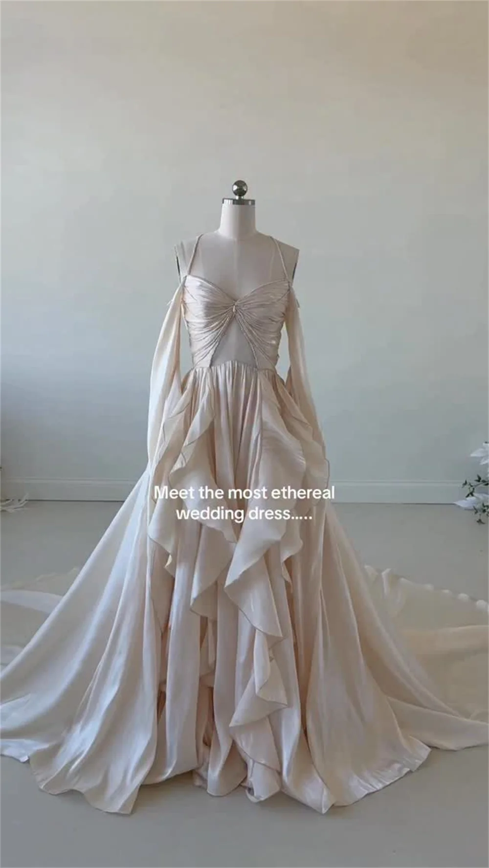Tokyo Customized Luxury Ruffled Bell Sleeves Wedding Dresses Spaghetti Straps Bridal Gowns Court Train Wedding Gowns 2026 image 2