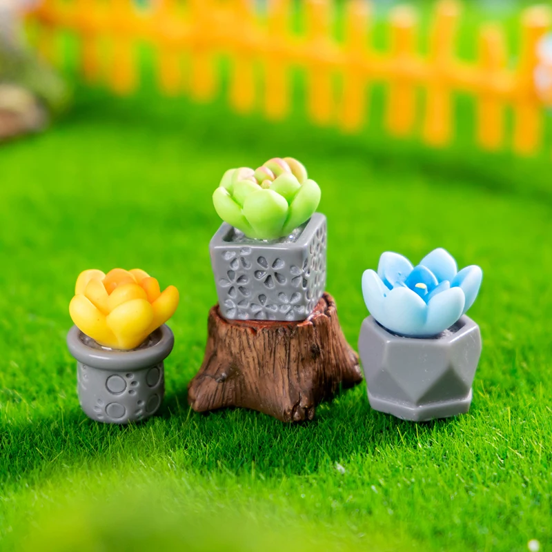 Mini planta suculenta en maceta de simulación de dibujos animados, estatuilla en miniatura, adorno Kawaii de escritorio, accesorios de decoración del hogar, regalos