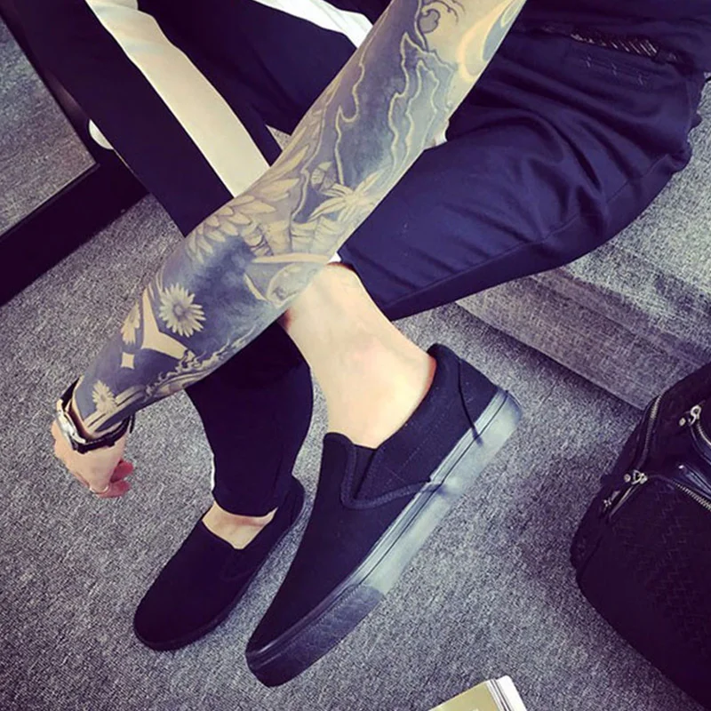 Men Casual Shoes Flat Slip-on Plus Size N023 Canvas Shoes Men Loafers Cool Young Man Street Black Shoes Breathable