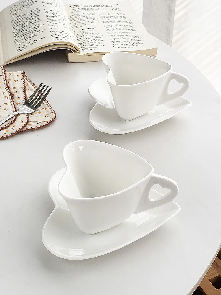 150ml Love Type Exquisite Pure White Ceramic Cup Plate Set European Style Afternoon Tea Coffee Milk Cup And Dish Sets Party Use