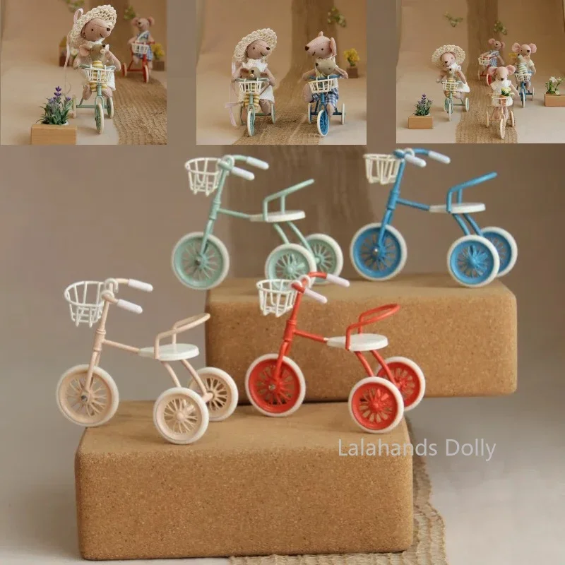 Dollhouse Miniature Items Mini Metal Scooter/Children's Tricycle/Scooter for 1/8,1/12 Blyth/BJD Furniture Decoration Accessories