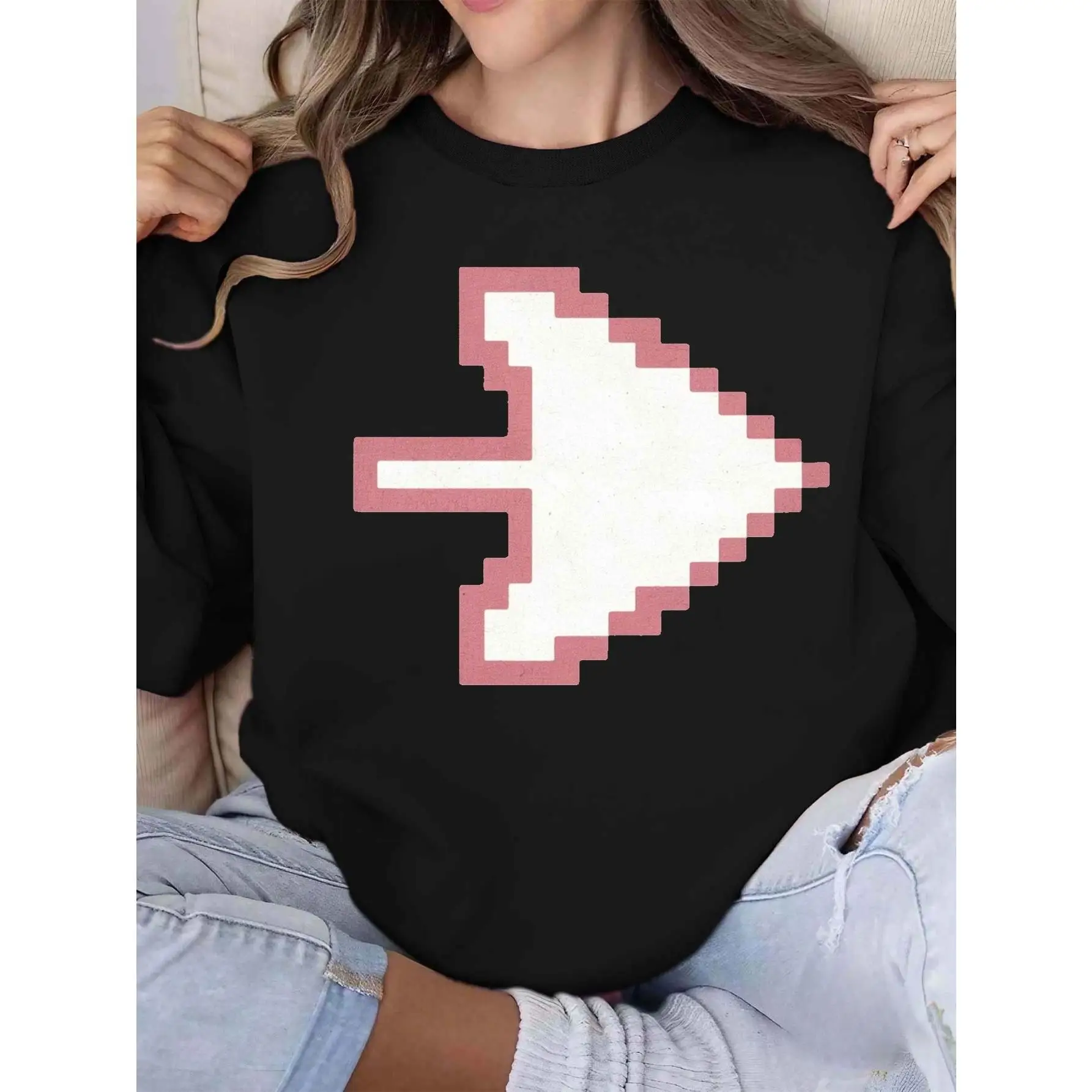 

Women's Pixel Arrow Sweatshirt Fall Retro Gaming Graphic Pullover Pink Play Forward Trendy Loose Long Sleeve Top
