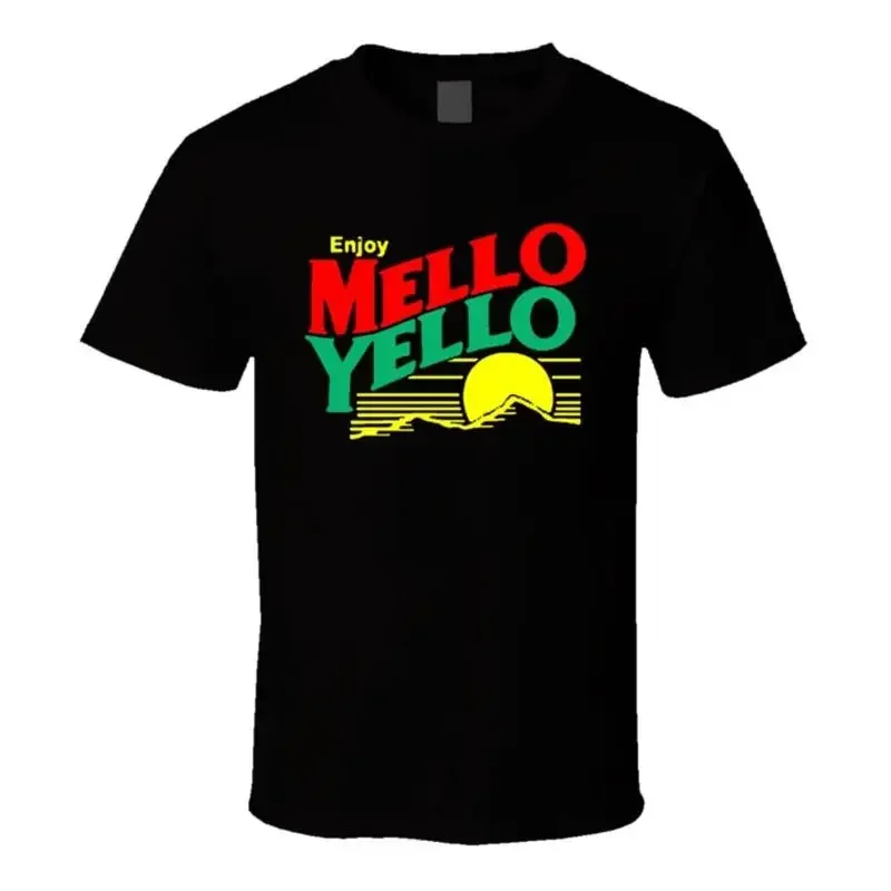 Футболка в стиле ретро 80-х годов с изображением напитка Enjoy Mellow Yellow