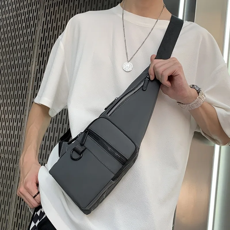 

New simple and stylish wear-resistant nylon chest bag Sports chest backpack Crossbody Waterproof commuting trendy men's bags
