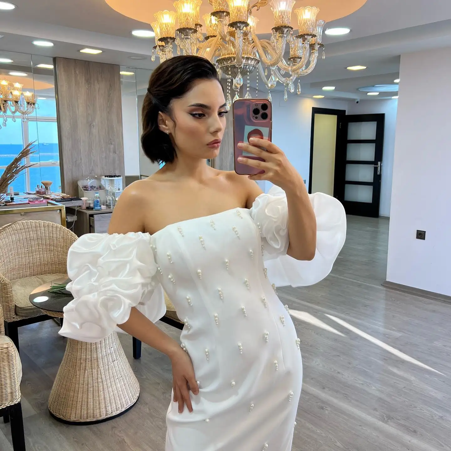 Jirocum Elegant White Off Shoulder Prom Dress Women\'s Mermaid Pearl Party Evening Dresses Floor-Length Special Occasion Gowns