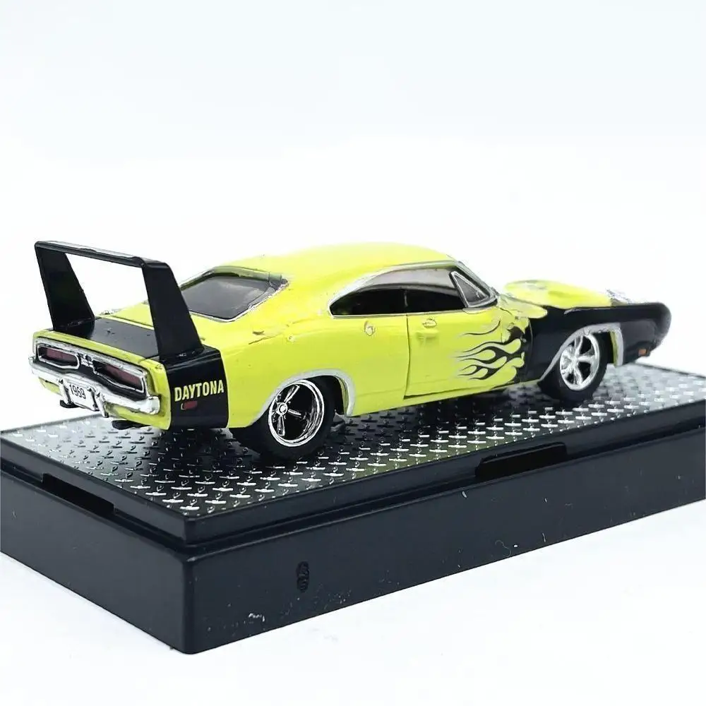 M2 1/64 1969 Dodge Charger Daytona 440 Die-cast alloy car model collection display child gift