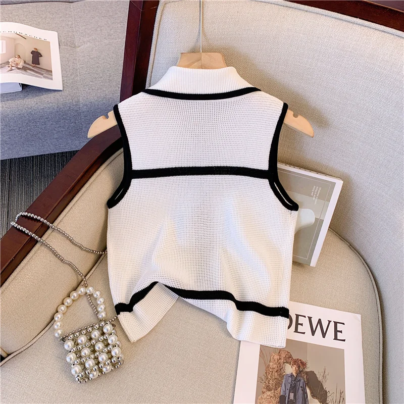 2024 Summer Elegant Vintage Knit Sweater Vests Women Cardigan Crop Tops Sleeveless Single-breasted Stylish Fashion Chic Knitwear