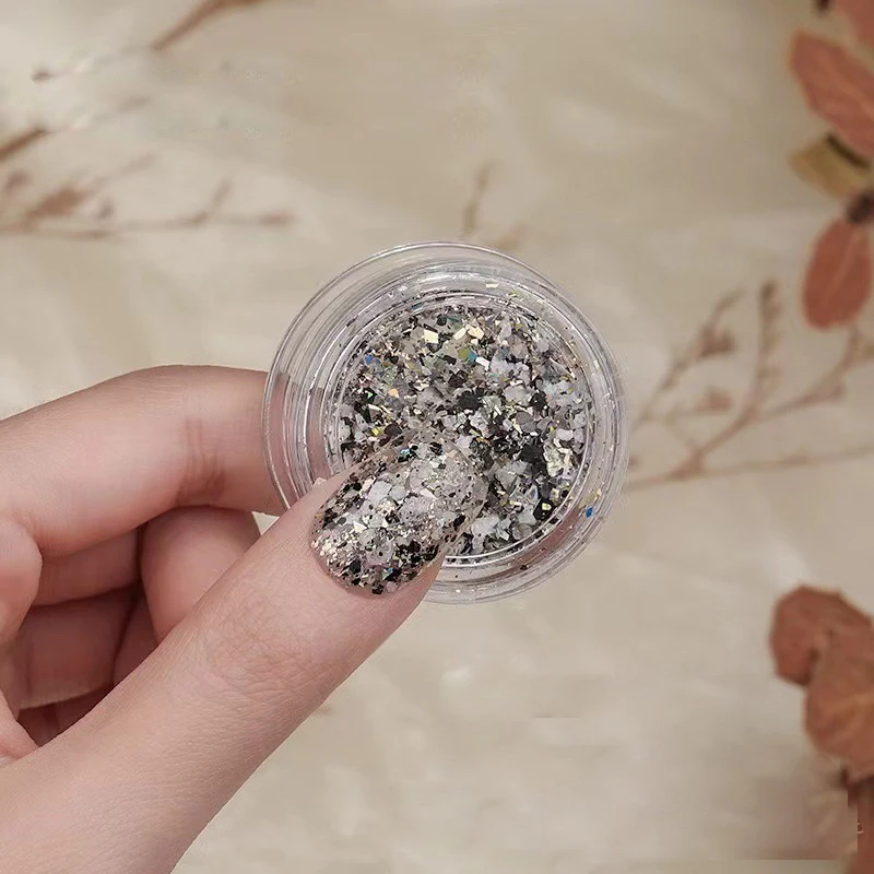 1box Nail Art Glitter Chips Coloful Mixed Nanyang Style Sequins and Glitter Gold Foil Decor Rhinestone Accessories DIY Nail Art