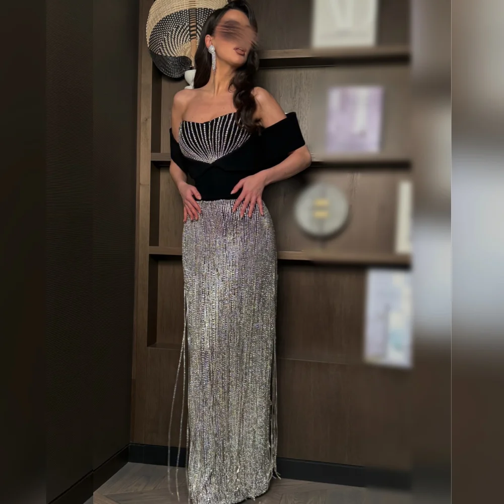 

Изысканные вечерние платья с блестками и бахромой на заказ, длинные платья с открытыми плечами, элегантные платья для особых случаев, вечеринок и выпускных балов.