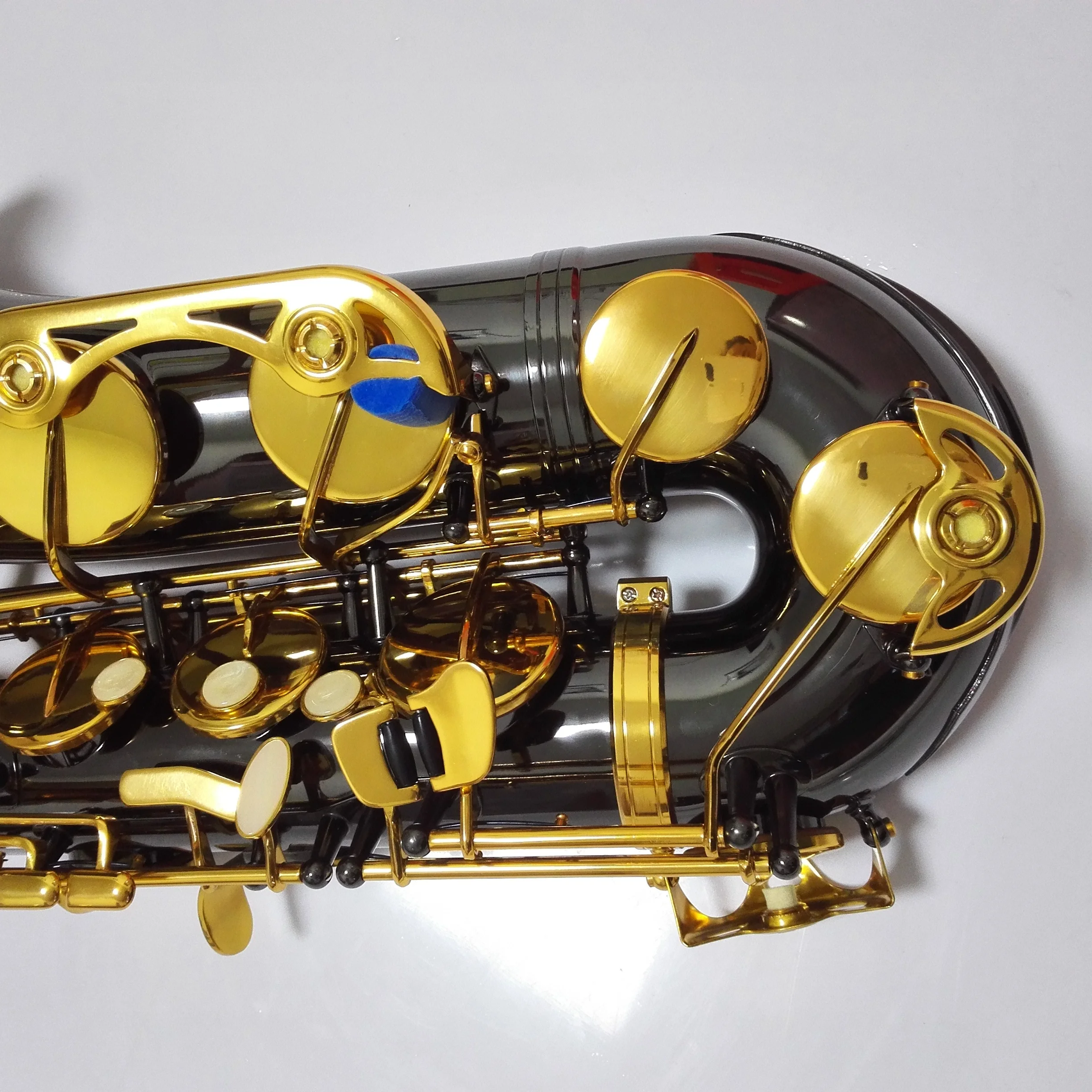 Tenor Saxophone Black Nickel Body Gold Lacquer Keys