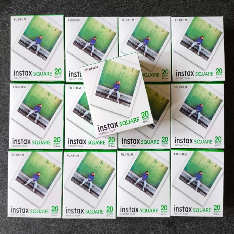 

20, 40, 60, 80, 100 листов фотобумаги Fuji Instax Square для камер Fujifilm Instax SQUARE SQ6/SQ10/SP-3 и смартфон-принтеров