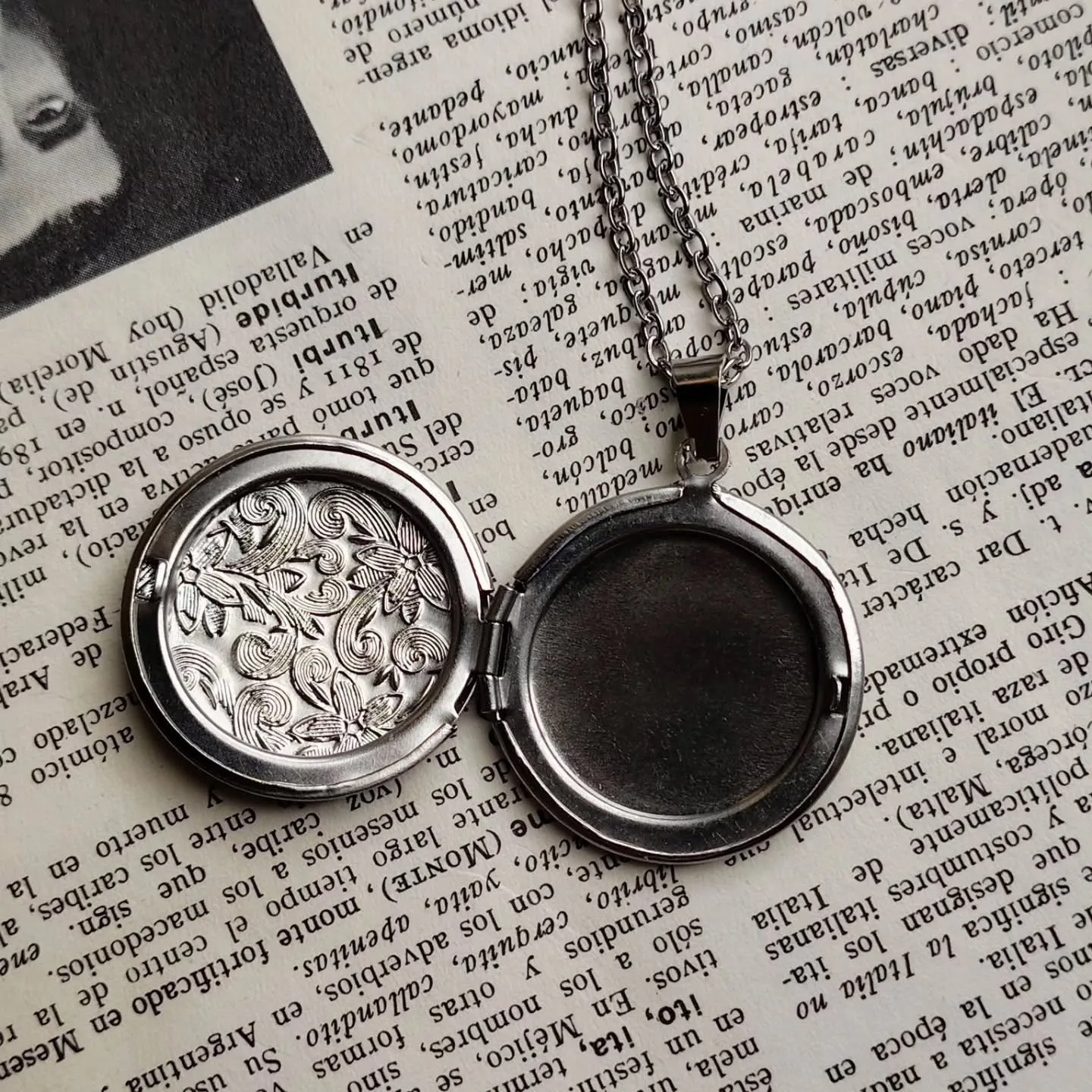Personalized Custom Photo Locket Necklace for Women Men, Engraved Round Picture Pendant, Gold Silver Memorial Jewelry Gift view 4