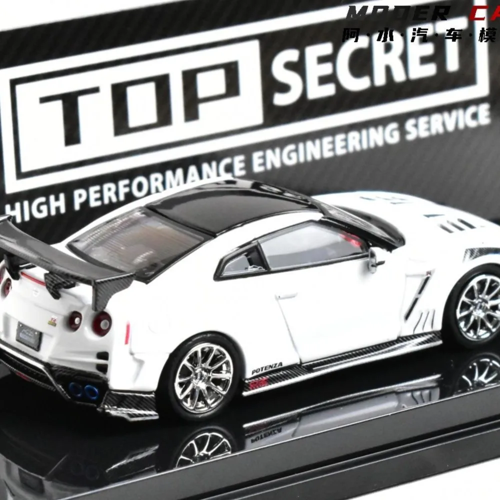 

INNO 1:64 R35 Взрослые хобби TOP Модель автомобиля под давлением