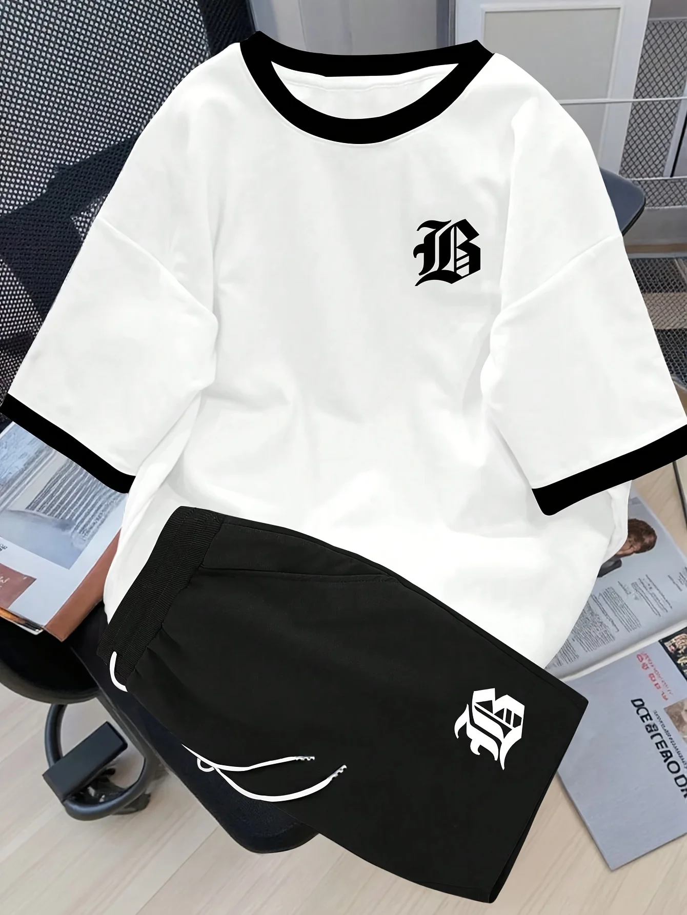 

Summer fashion men's striped letter print comfortable breathable round neck T-shirt shorts set outdoor casual clothing