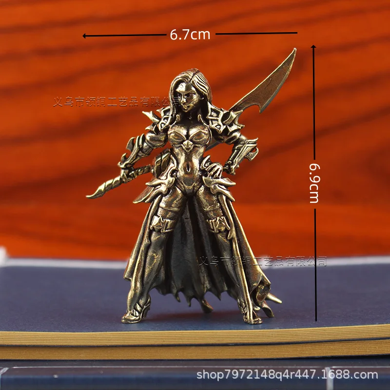 Brass Vintage Broadsword Beauty Warrior Western Style Anime Characters Action Figures Desktop Miniature Ornament Accessories