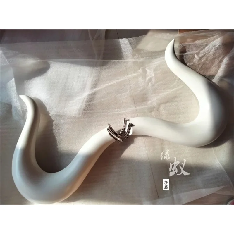 

20151123 Аниме Фигурка Звери Пираты Король Четыре Императора Кайдо Драконы Рога Заколка Головы Головные Уборы Косплей Реквизит Accesso