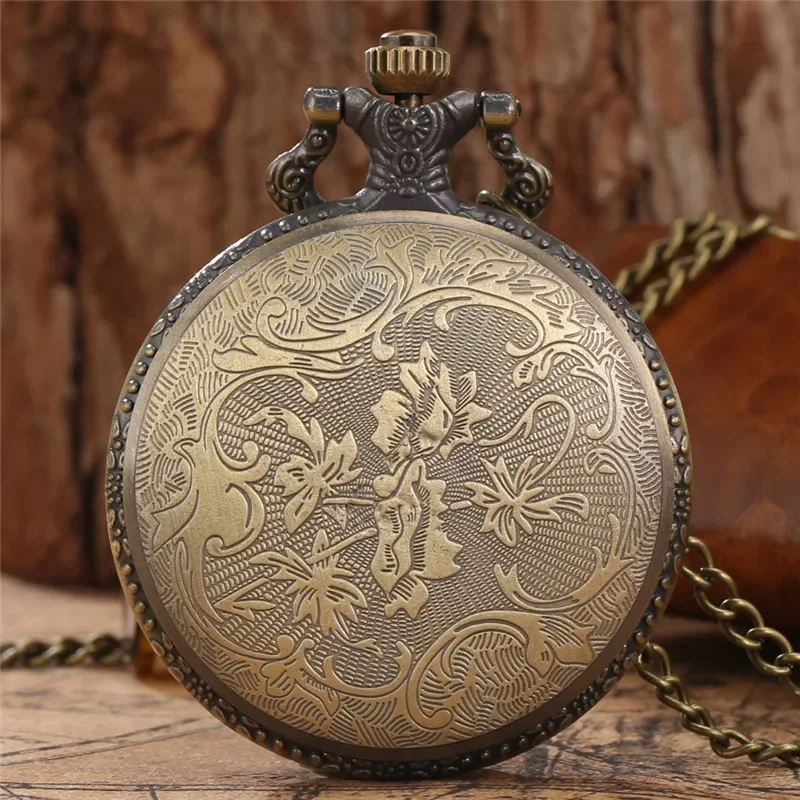 Old Fashion Paris Tower Design Men Women Quartz Analog Pocket Watch Full Hunter Clock Sweater Necklace Chain Souvenir Reloj