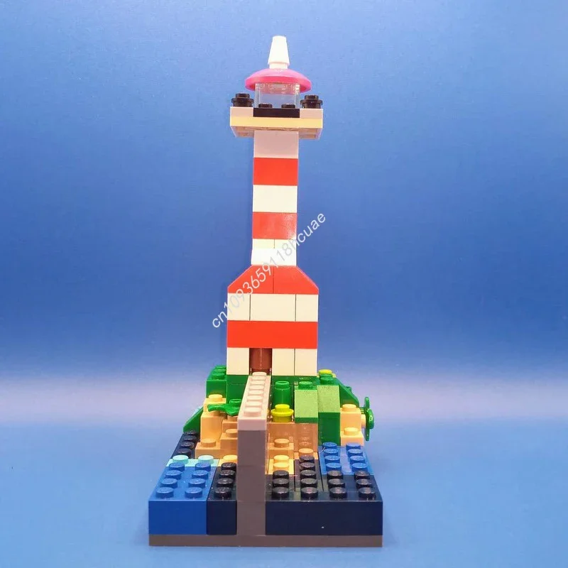 

131pcs MOC BYGGLEK Lighthouse Building Blocks Space Imagination Up Festival Toy Gift Solve The Problem Up Creativity Teenager