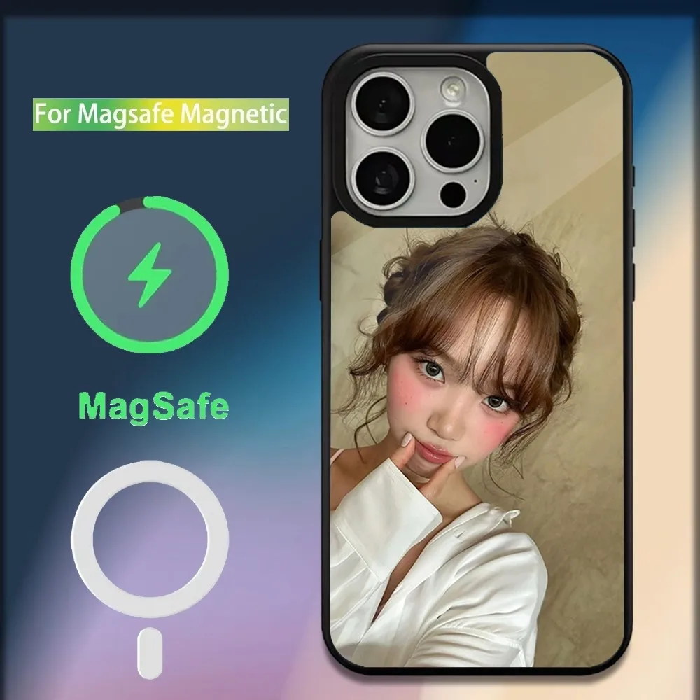 Singer K-Kim Chaewon Phone Case For iPhone 16,15,14,13,12,11,Plus,Pro,Max,Mini Magsafe Magnetic Wireless Charging