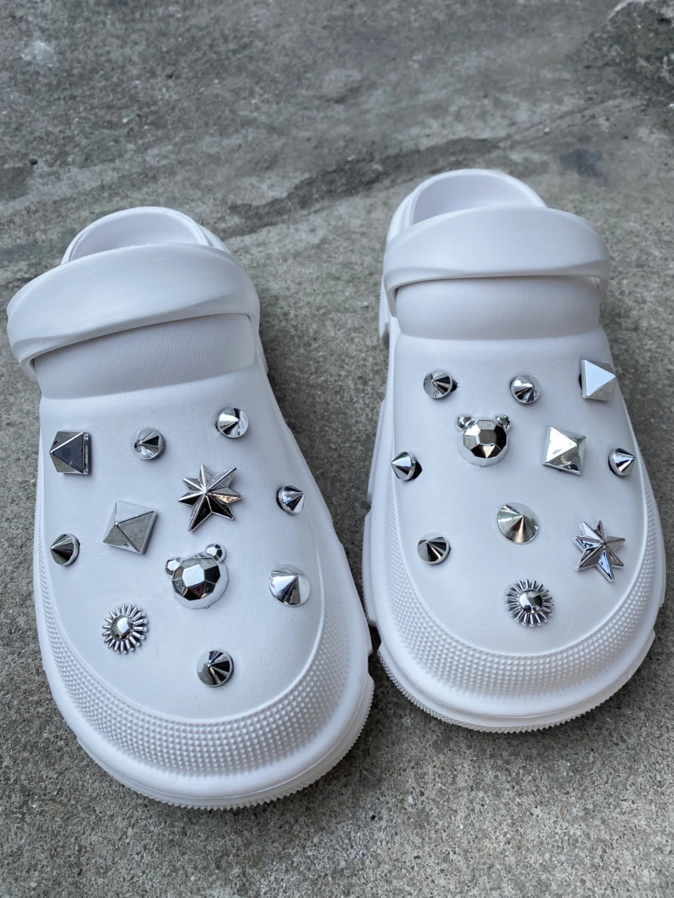 [DIY] 22pcs/Set Detachable Punk Style Metal Rivets Decorative Buckles For Garden Shoes & Hole Shoes