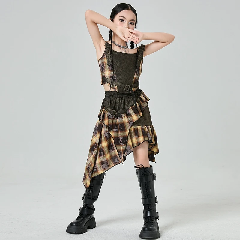2025 ใหม่แจ๊สชุดเวทีสาวเสื้อผ้า Hip-Hop Dance เสื้อผ้า Punk Retro สไตล์ไม่สม่ําเสมอกระโปรงลายสก๊อต XH2794