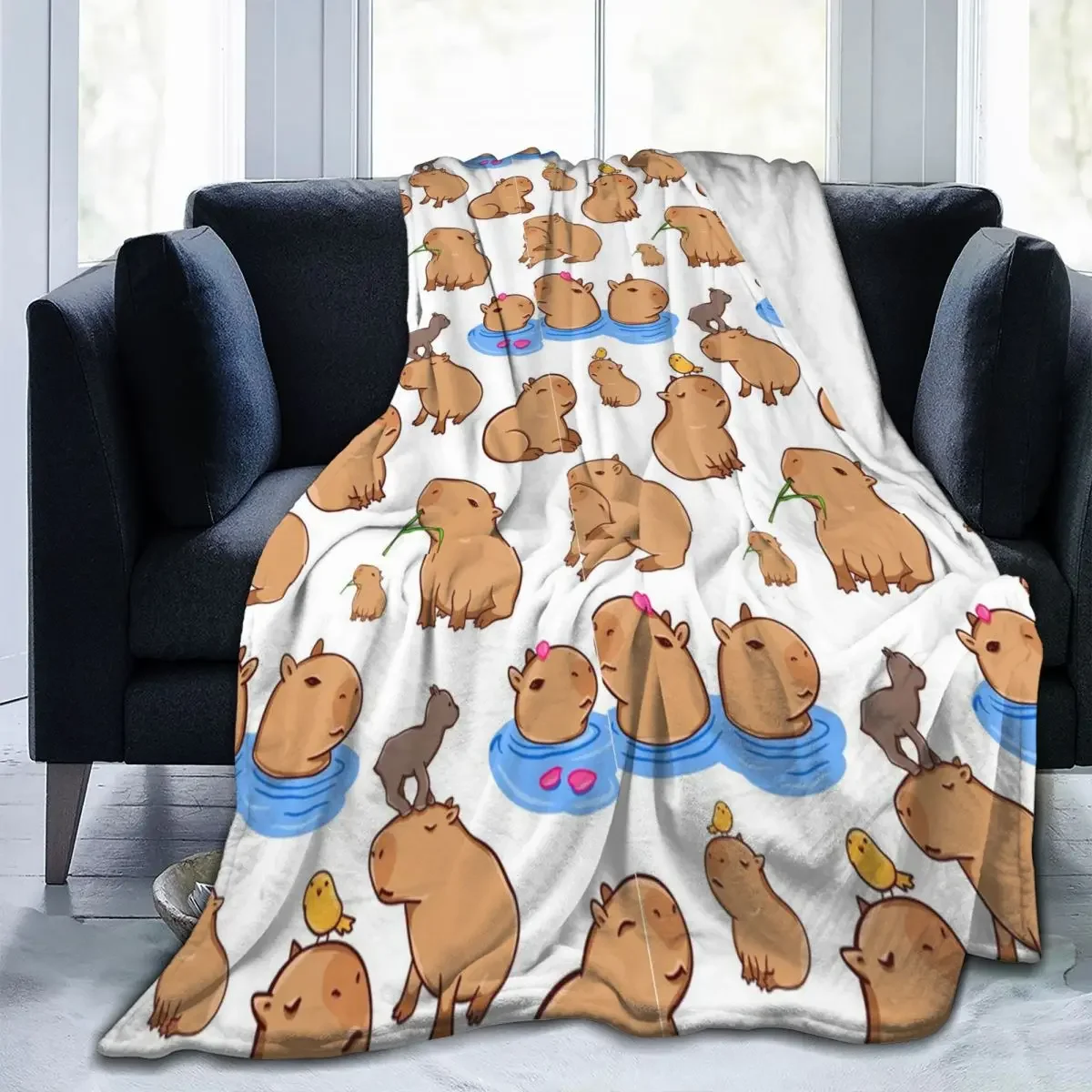 

2022 New Capybara Pattern Blanket Flannel Printed Cute Cartoon Multi-function Lightweight Throw Blankets for Bed Outdoor Quilt