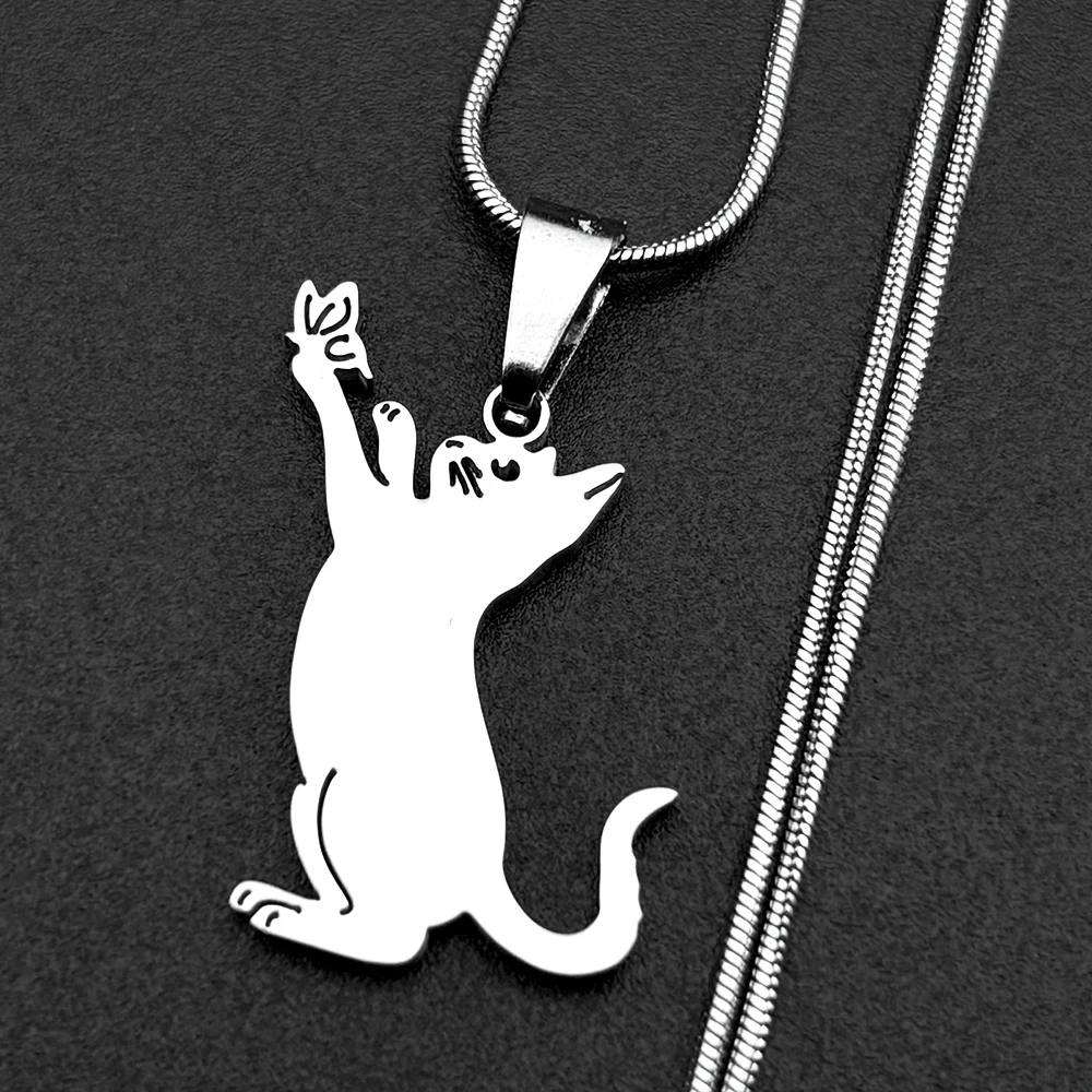Halskette mit niedlichem Kätzchen, das Schmetterling fängt, für Damen und Herren, Edelstahl, goldfarben, Katze, Naturmotiv, Schmuckgeschenk – Detail 5