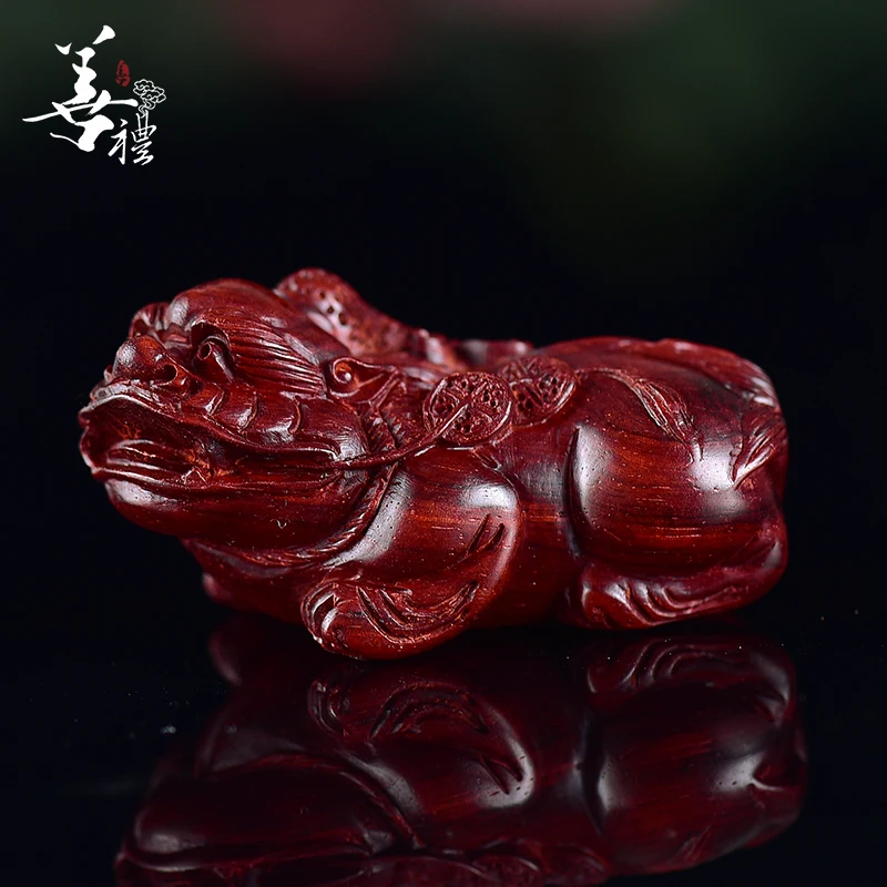 ciondolo-intagliato-in-sandalo-viola-a-foglia-piccola-xianli-xi-wang-ornamento-da-appendere-per-auto-in-legno-di-palissandro-di-vecchio-materiale-pezzo-portatile