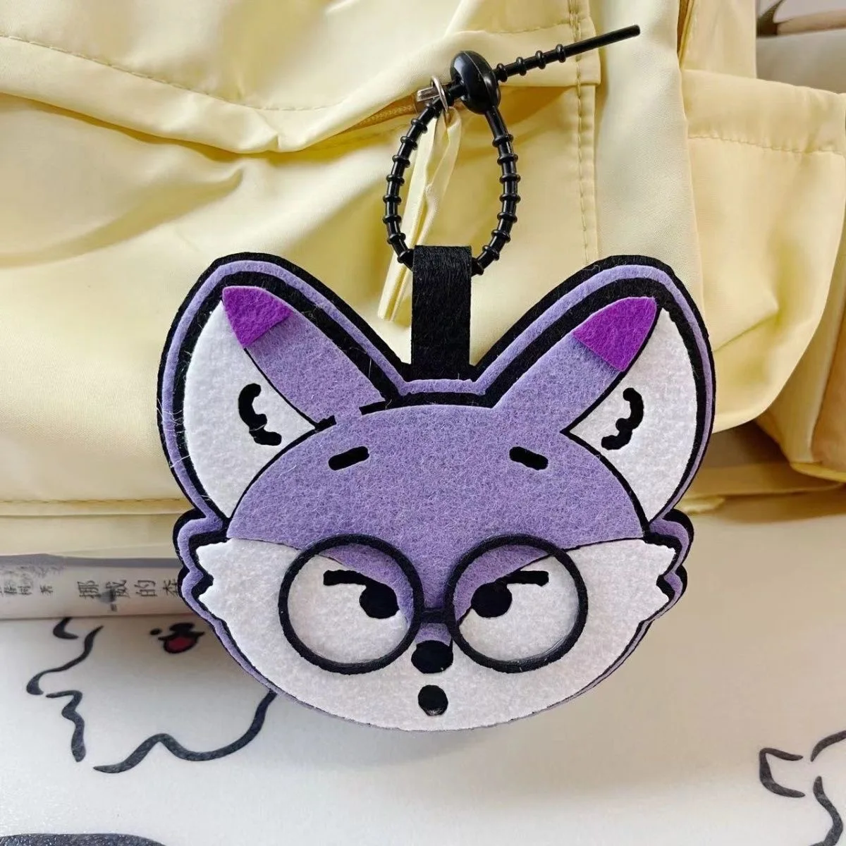 Kpop Idol 17 Acrylic Keyring Miniteens Cute Cartoon Acrylic Animal Keychains Original material non-woven fabric