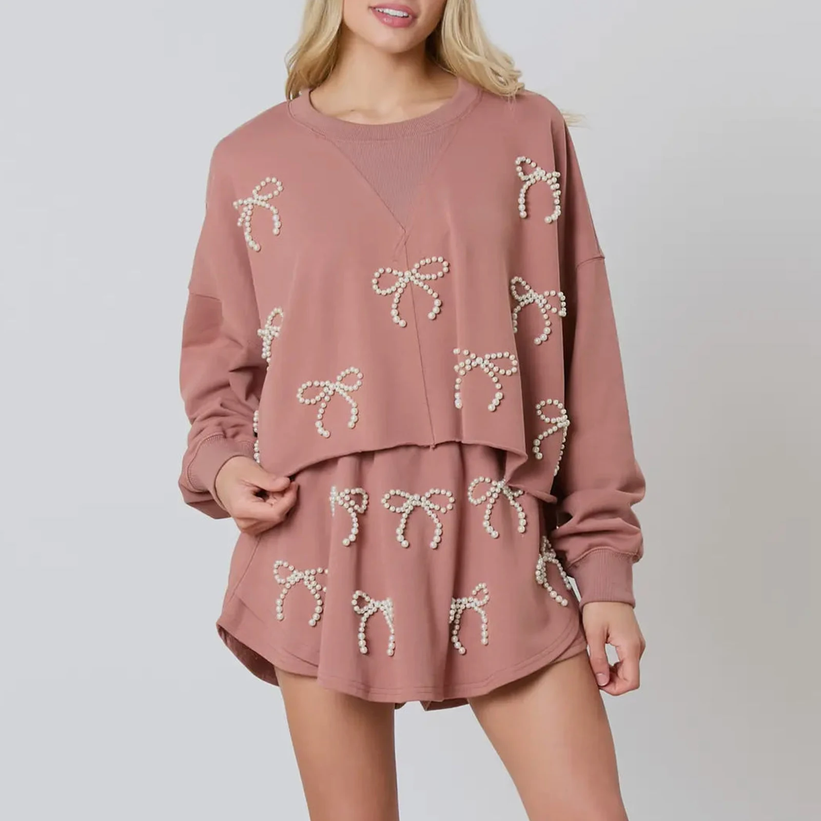 Lässige 2-teilige Outfits für Damen, langärmeliges Sweatshirt mit Perlenschleife und Shorts, Streetwear