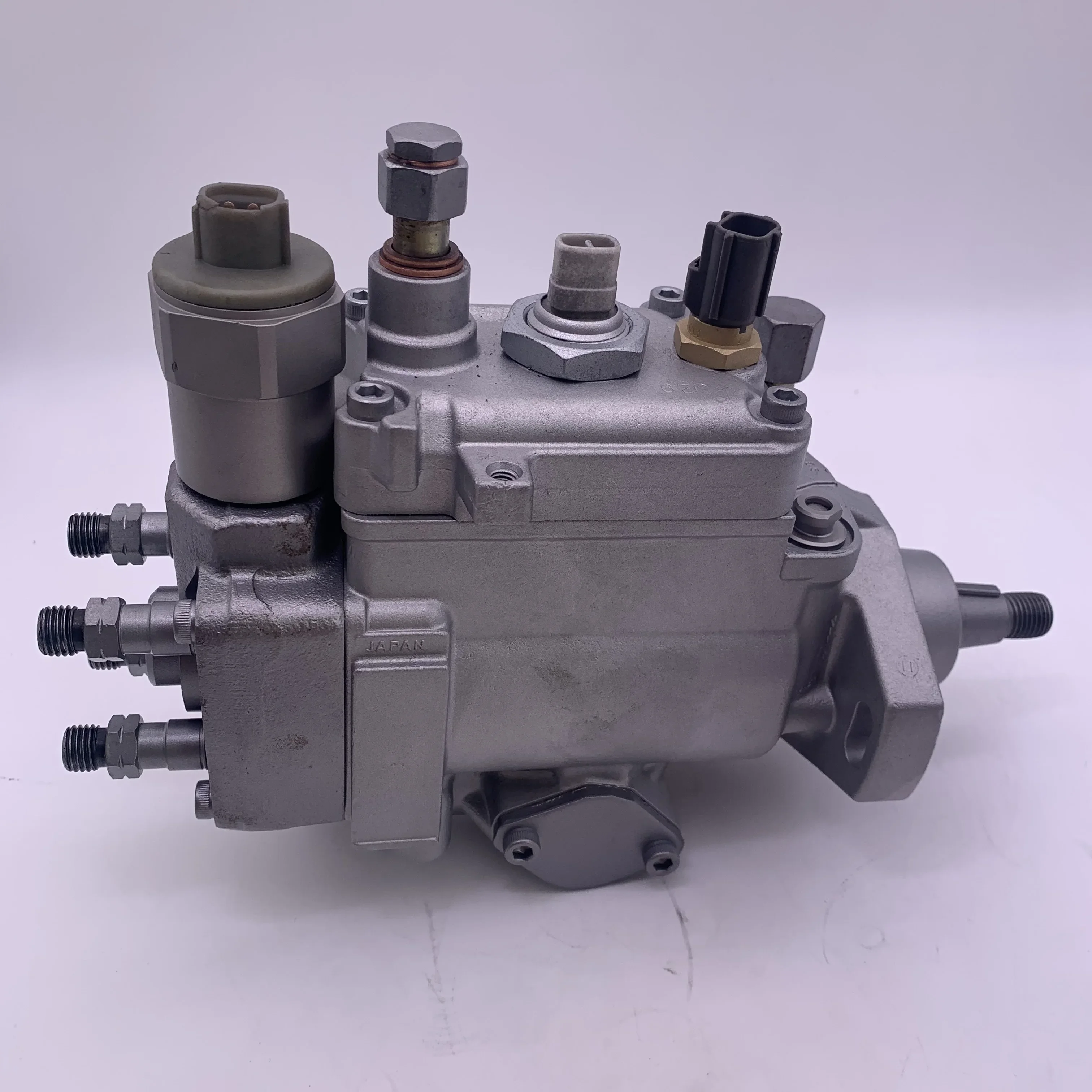 High quality auto parts 5LE engine fuel injection pump 22100-5D180 for land cruiser hiace hilux fortuner