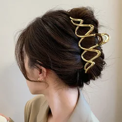 Elegant Geometric Wave Metal Gold Silver Hair Claw Clip For Women Accessories Large Punk Crab Jaw Clamps Hairgrip Headdress