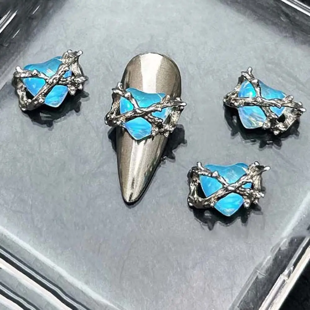 4 قطعة/المجموعة مسمار الفن سحر هالوين القلب مسمار الزينة الحب القلب 3D مسمار التدريبات هالوين القلب مسمار الملحقات سبيكة #1