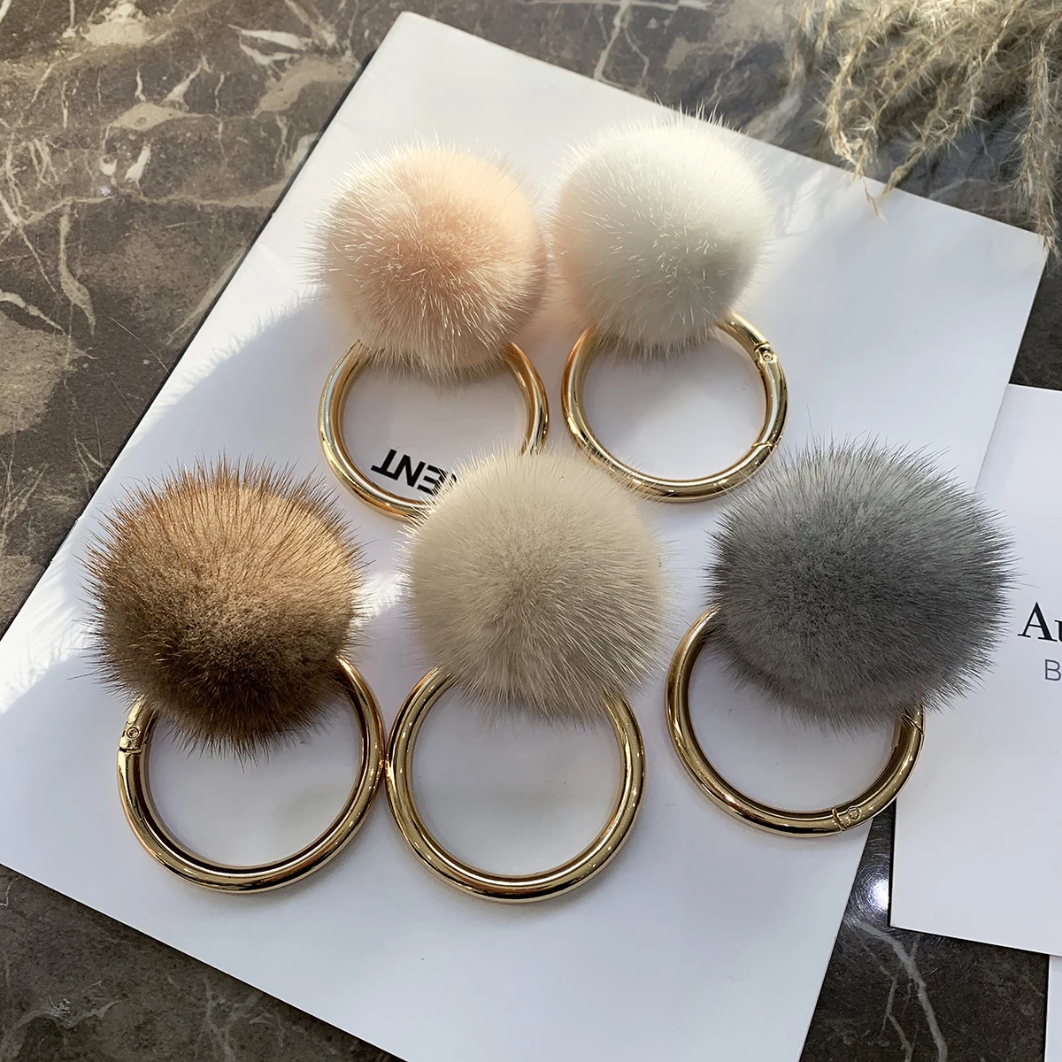 Luxury Fluffy Real Mink Fur Ball Pom Poms High Quality Keychain Car Key Chain Trinket Jewelry Gifts Women Charm