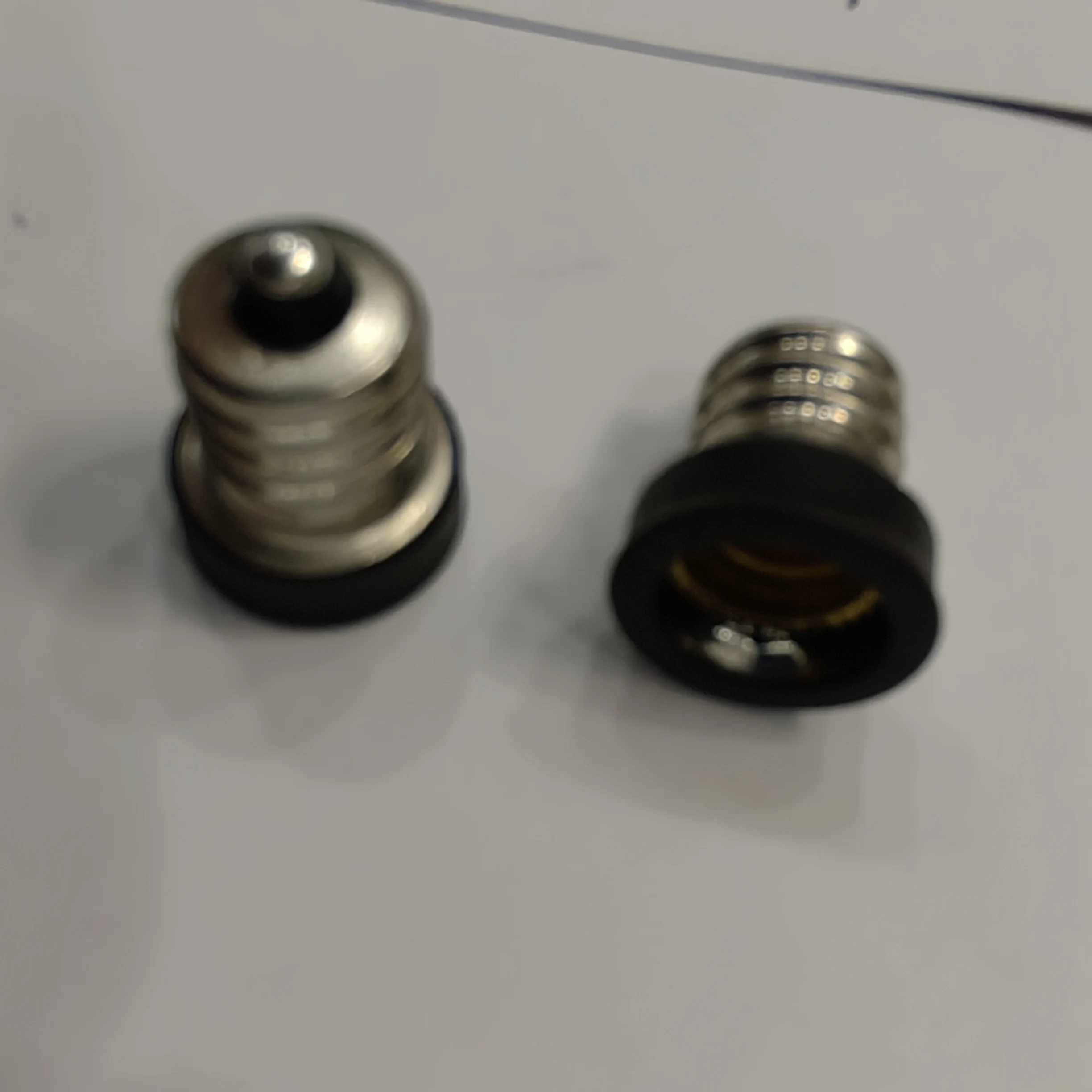 

10 шт. черный адаптер для держателя лампы E12 в E10, адаптер-конвертер E10 E12, аксессуары для светодиодного освещения «сделай сам»