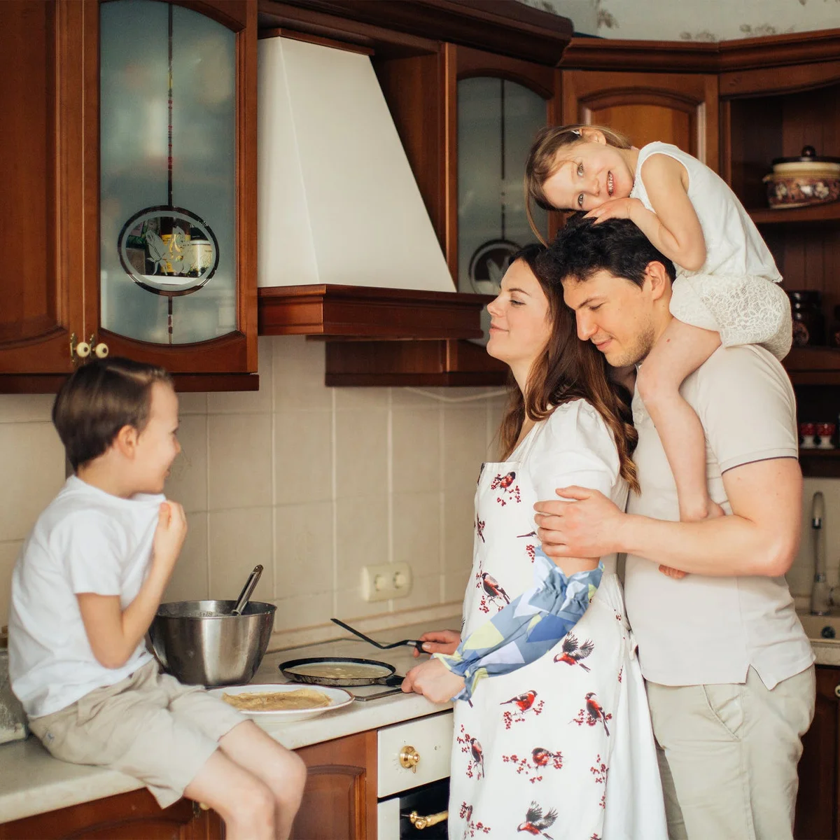 

1Pair Waterproof Oilproof Kitchen Oversleeves for Women Durable Elastic Arm Sleeve Protector Grey Geometry Design Reusable