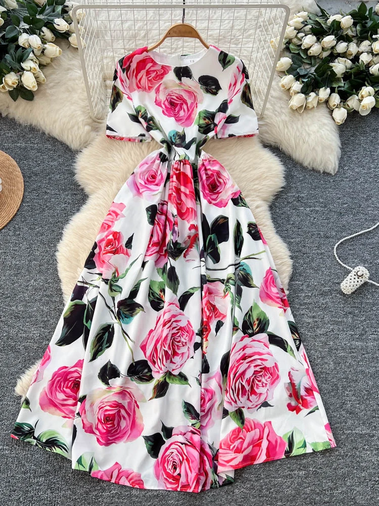 

Элегантное женское летнее платье А-силуэта с принтом роз, уникальное, приталенное, стройнящее, для повседневной носки