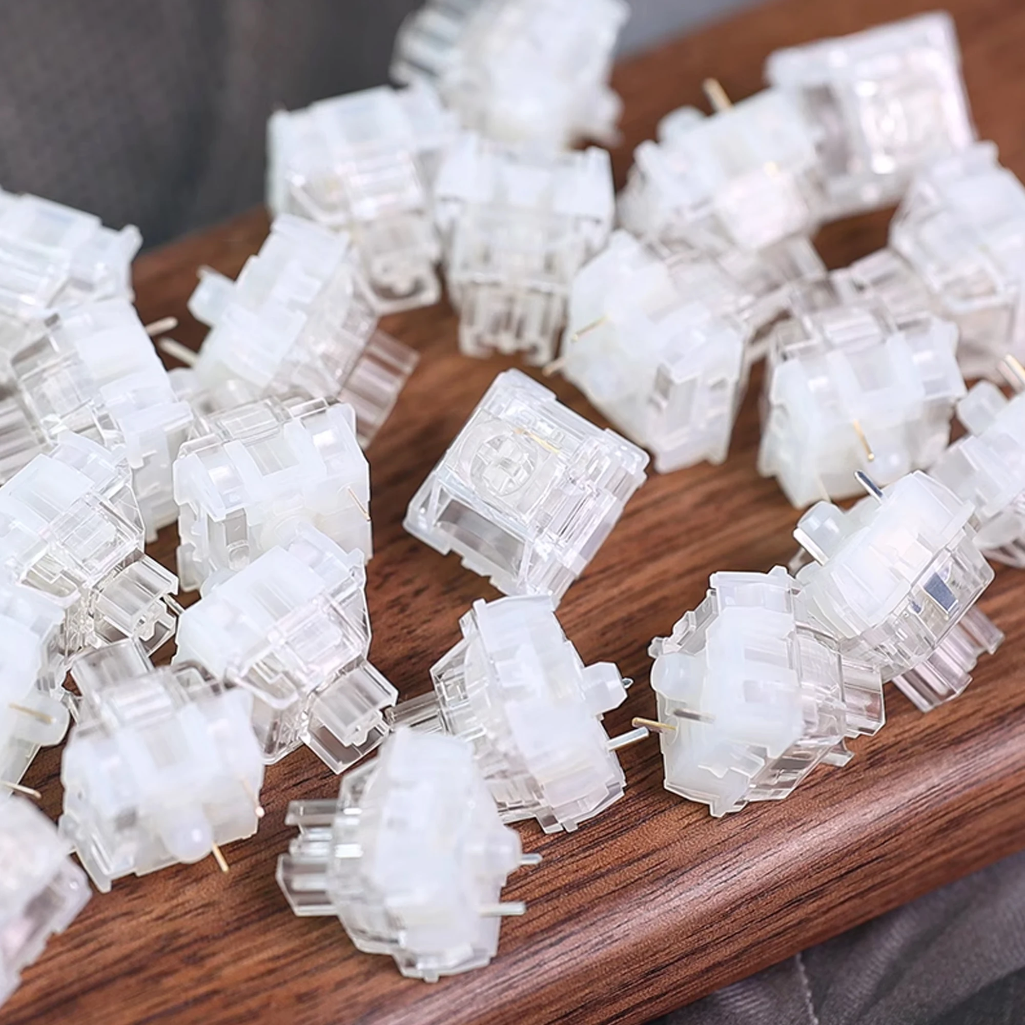 TTC commutateur congelé V2 clavier mécanique commutateurs silencieux 3 broches linéaire 39gf rvb Transparent clavier de jeu personnalisé pour Gamer