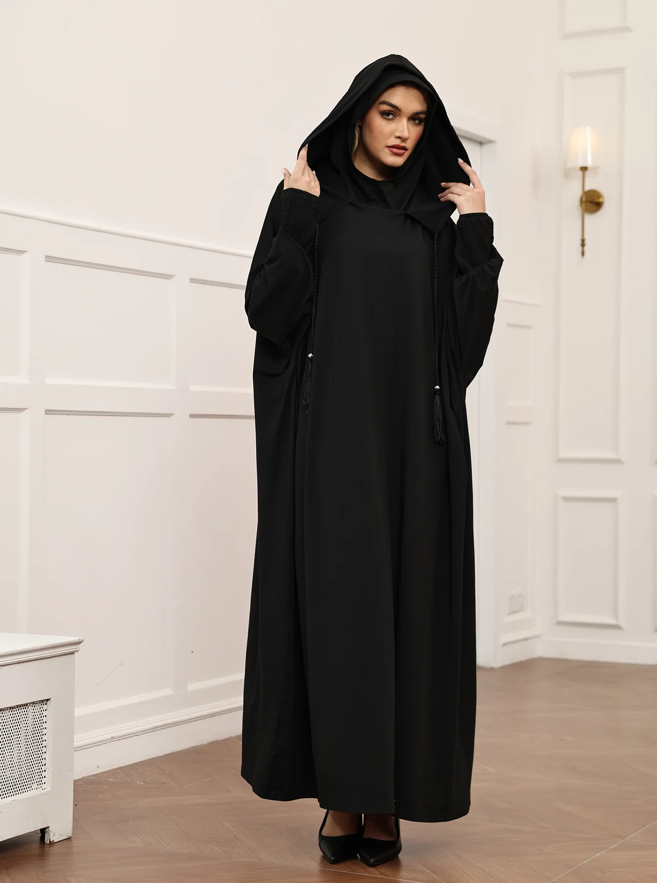 

Женская мусульманская молитвенная одежда: Джаллиба, Абайя с капюшоном, Кафтан, Кебая, Роба, Кафтан, Жаллия. Стиль Дубай, Турция. Исламская одежда.