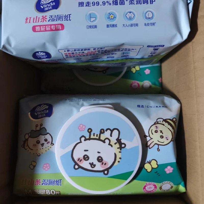 Chiikawa-Cartoon Wet Toilet Paper Camellia Japonica Extract Family Value Pack Large 80 Counts Intimate Cleaning In Stock