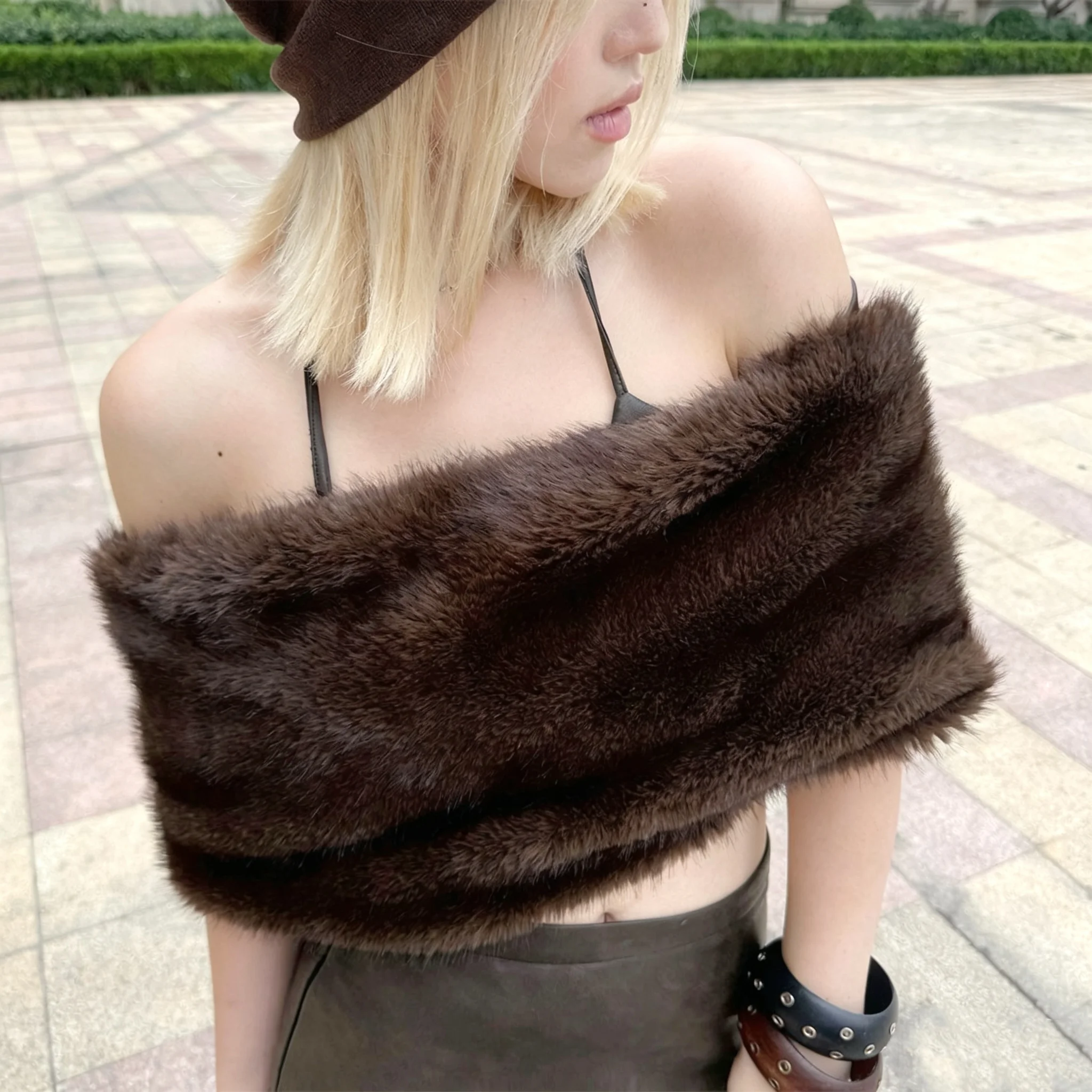 RU Women Faux Fur Off Shoulder Shawl Wrap Crop Tube Top Plush Fluffy Shoulder Cover Scarf For Party Club Daily Street Outfits