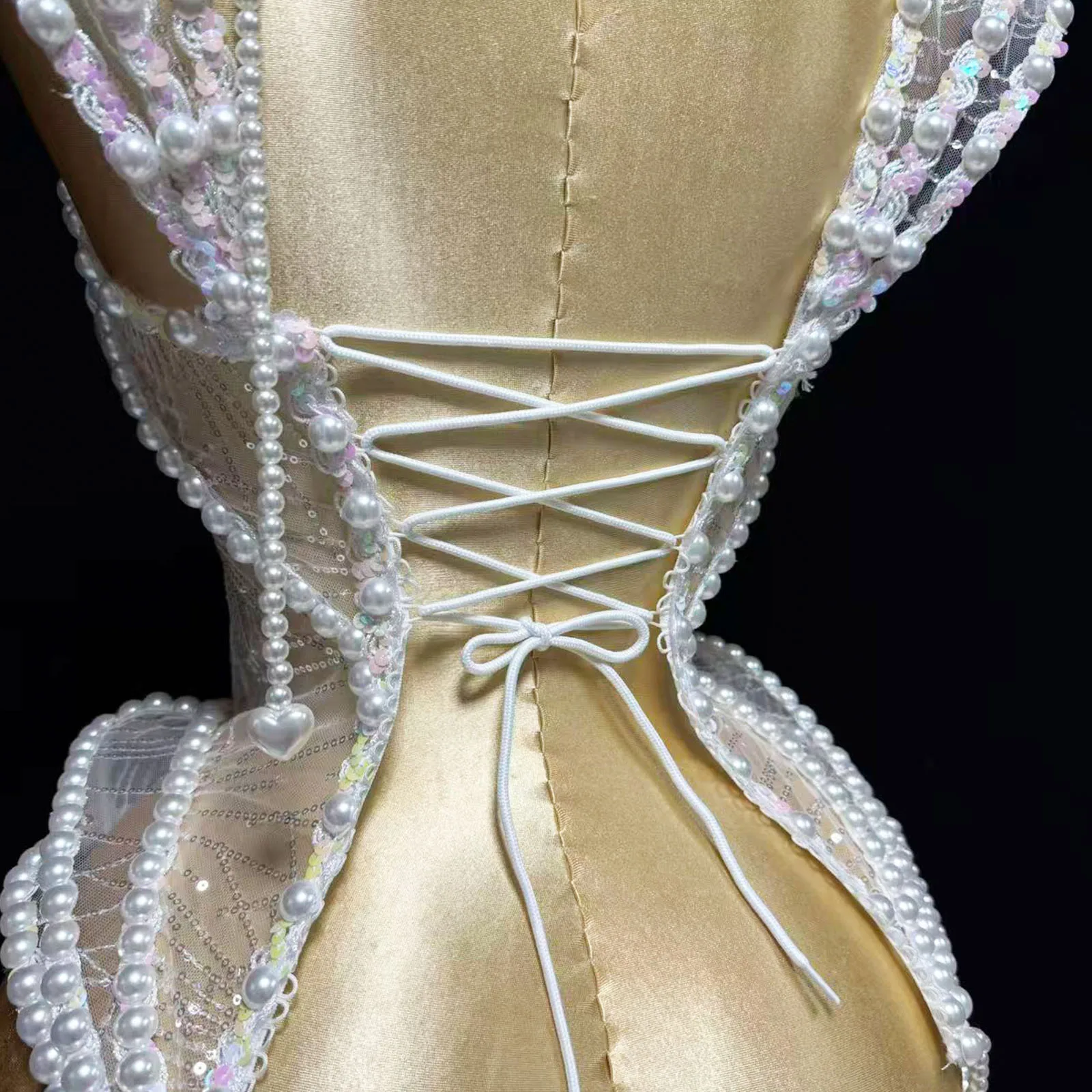 Nouveau GOGO blanc perle spectacle fille scène Sexy femmes discothèque fête anniversaire culture hauts porter chanteur Performance glisser reine Costumes