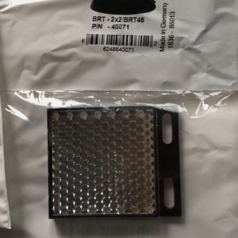 

Brand New Original BRT-2x2/BRT46 Reflective Sheet BRT-2x2 BRT46 Fast delivery