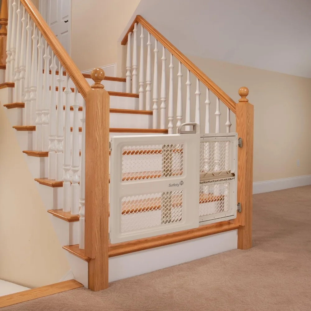 

Baby Doors Are Used for Doorways, Dog Doors, Locks, and Swing Doors, and Are Suitable for Stairs That Are 28 "-42" Wide