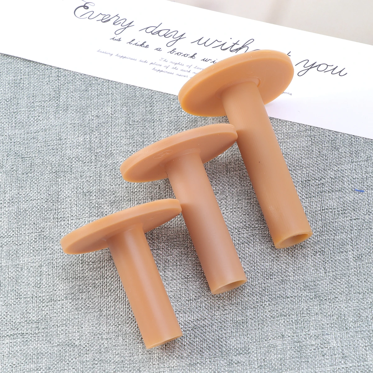 

3 in Golf Ball Accessories Sports Tees for Stand Practice Supplies T-shirt 65mm Pegs Unbreakable Wooden Rubber