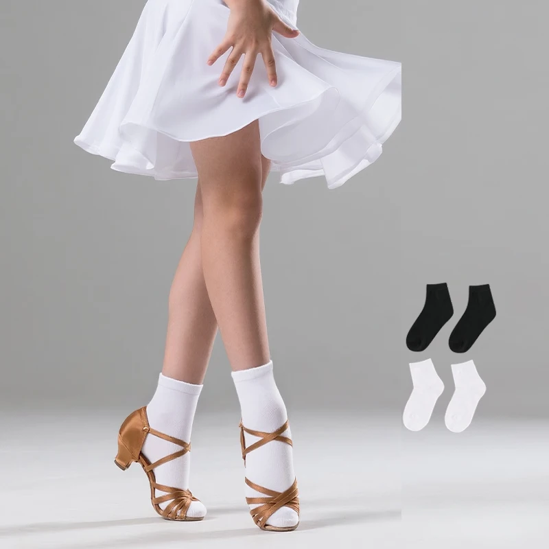 ถุงเท้าเต้นรำแบบสั้นสีขาวสำหรับเด็กหญิงและเด็กชาย ถุงเท้าเต้นรำละติน ถุงเท้าพิลาทิส ถุงเท้าโยคะ ระบายอากาศได้ดี 3 คู่