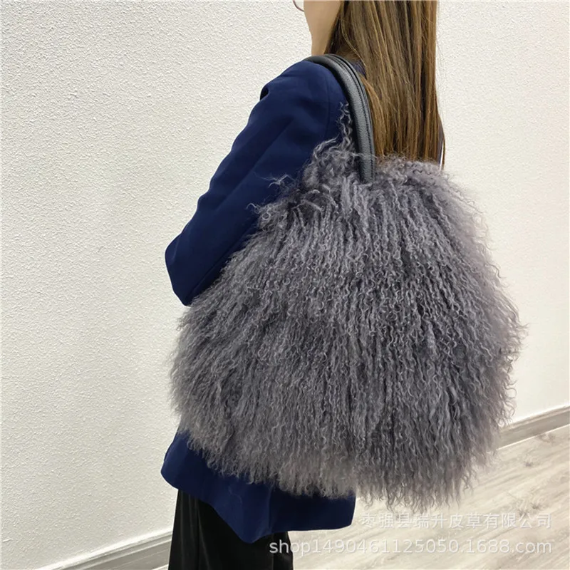 Autumn and winter new wool large handbag women's shoulder bag fashion trend Wrist Bag Large Capacity