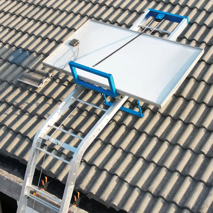 25M Electric Solar Panel Lift 200kg Hydraulic Ladder Hoist For Roof Installation