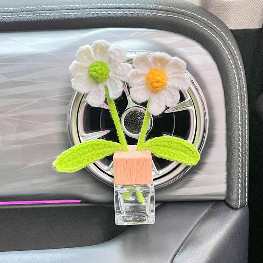 Empty Car Air Freshener Perfume Bottle with Handcrafted Crochet Sunflower Tulip Flower Long-lasting Aroma Car Ornaments Decor