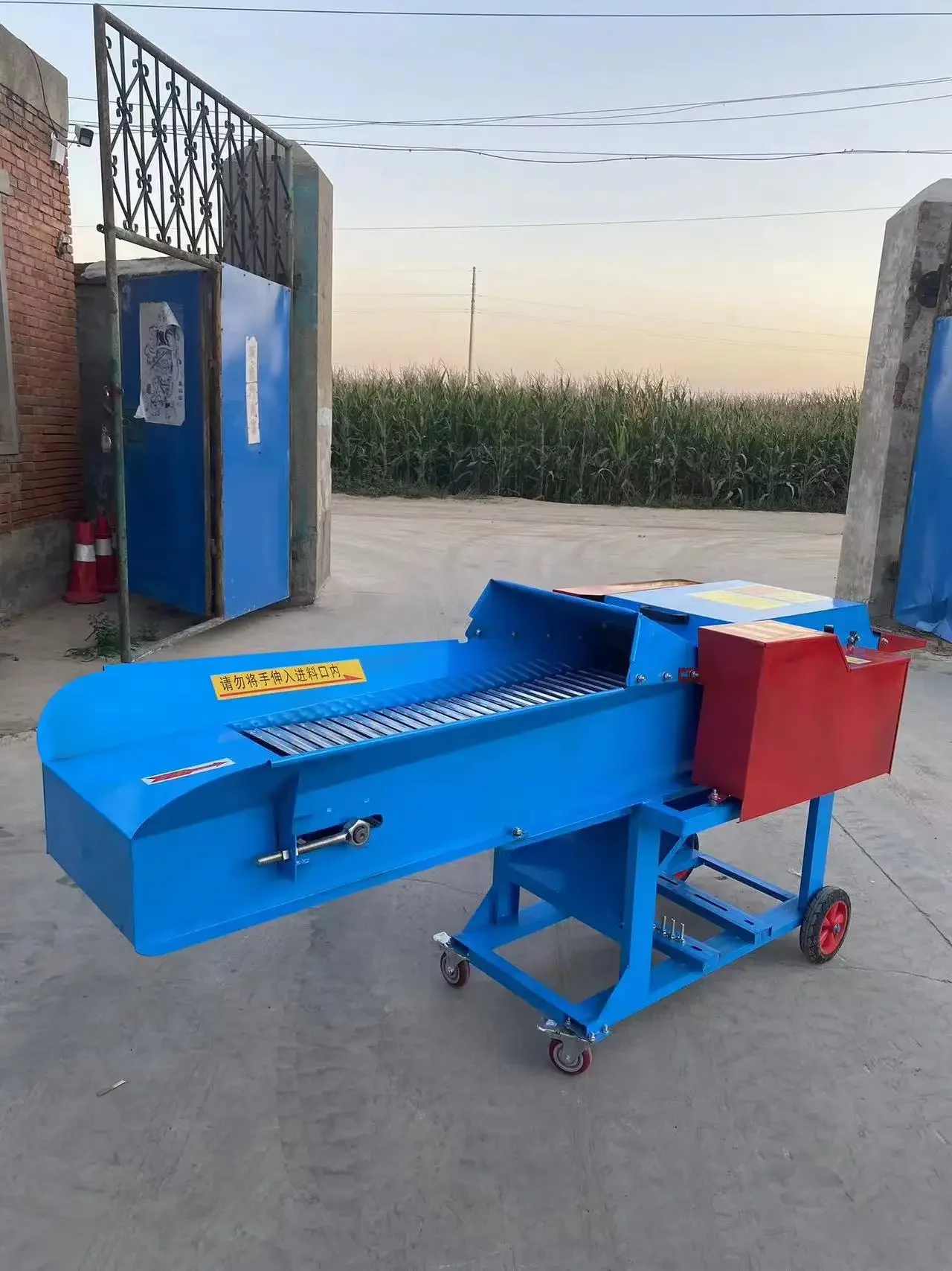 Animal feed straw chopper corn stalk forage silage shredder crusher farm grass chaff cutter grinder cutting machine price